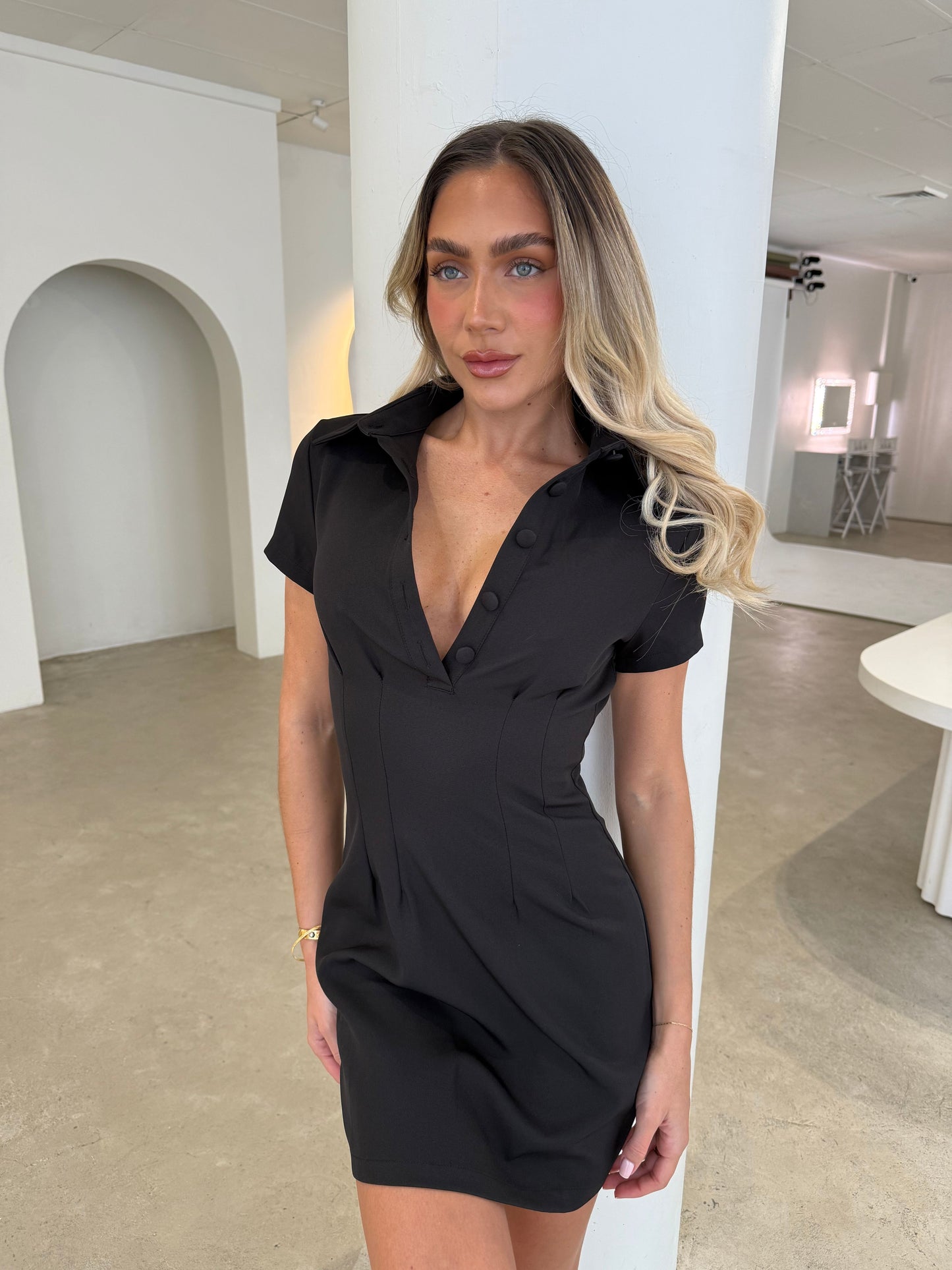 SARA DRESS - BLACK