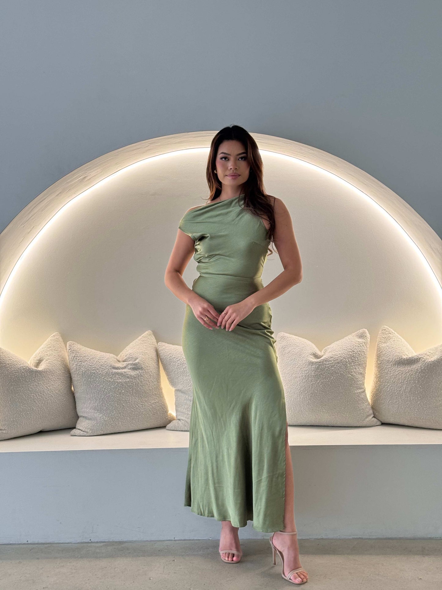 ZENIA DRESS - OLIVE