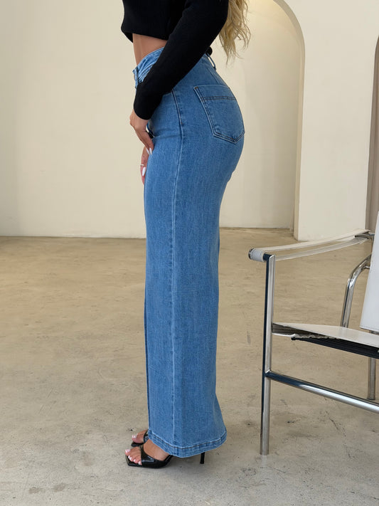 ZELDA JEANS - LIGHT BLUE