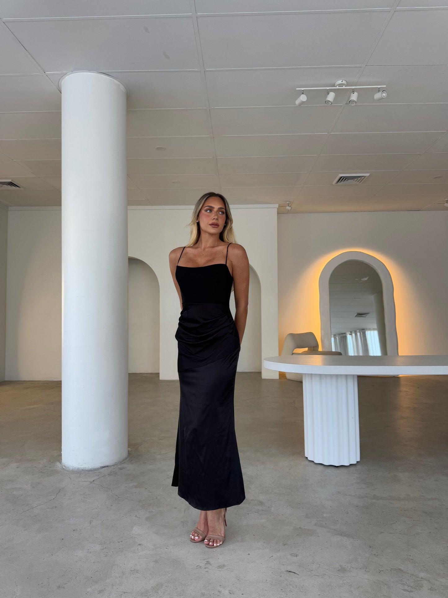 CLIO DRESS - BLACK