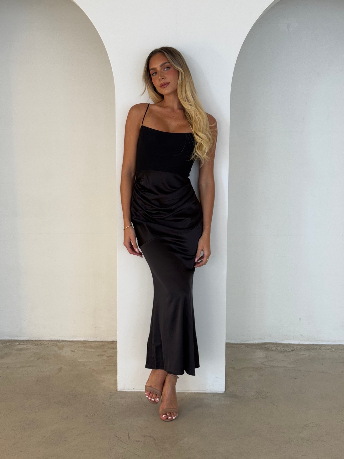 CLIO DRESS - BLACK