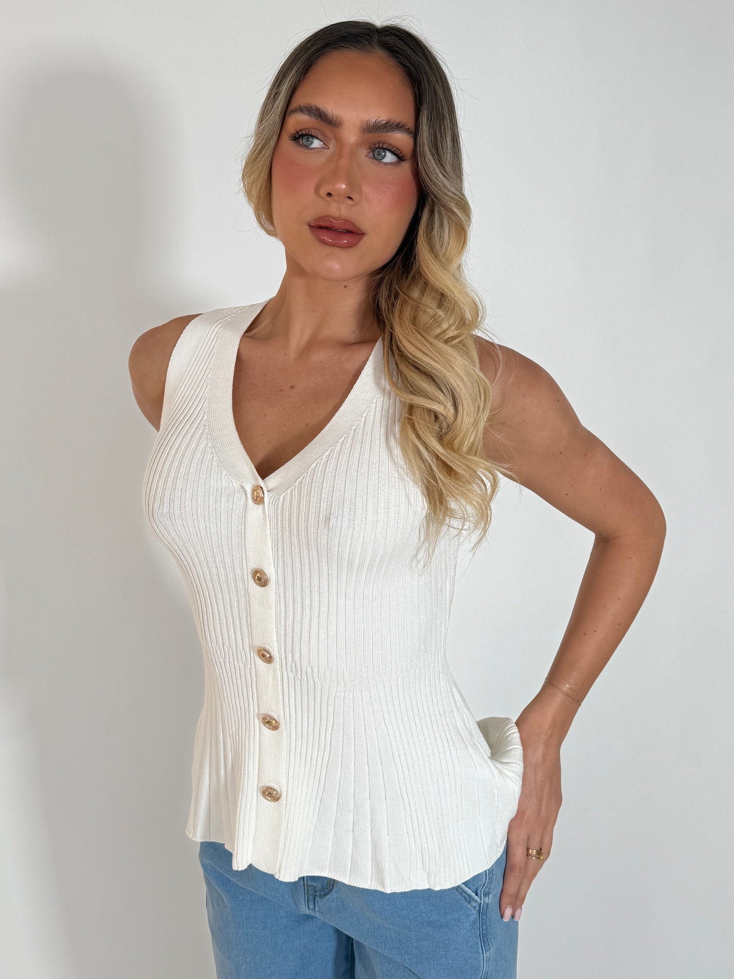 SCOTTIE KNIT TOP - WHITE
