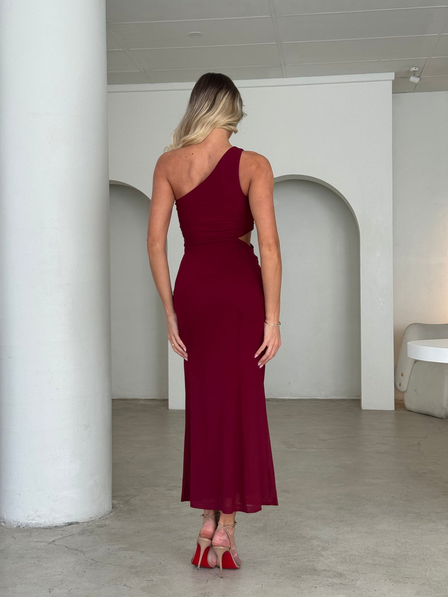 LIVY DRESS - CHERRY