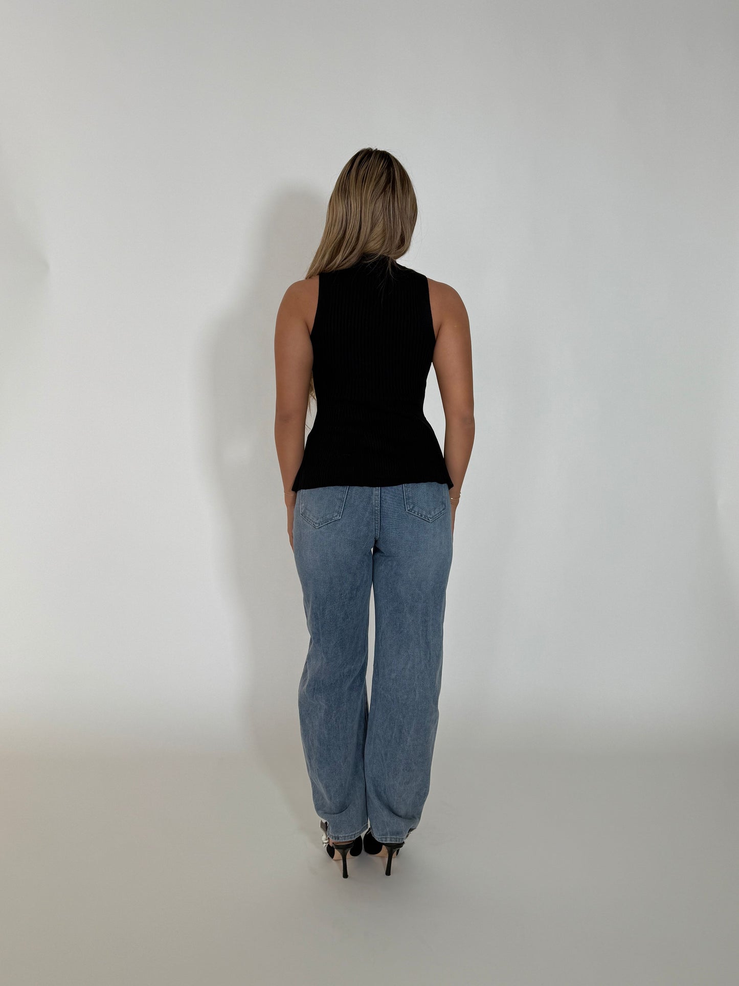 SCOTTIE KNIT TOP - BLACK