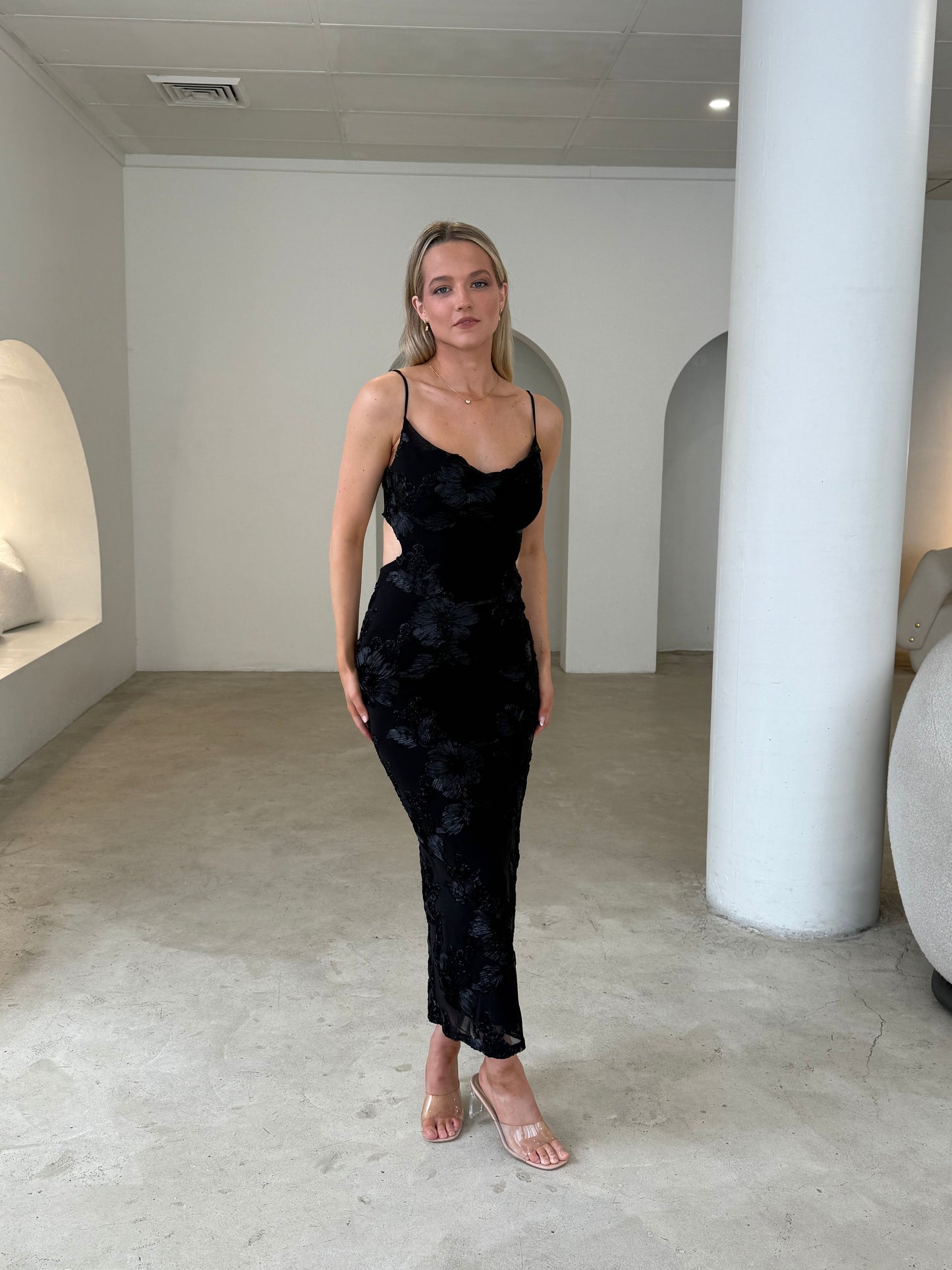ZOE DRESS - BLACK