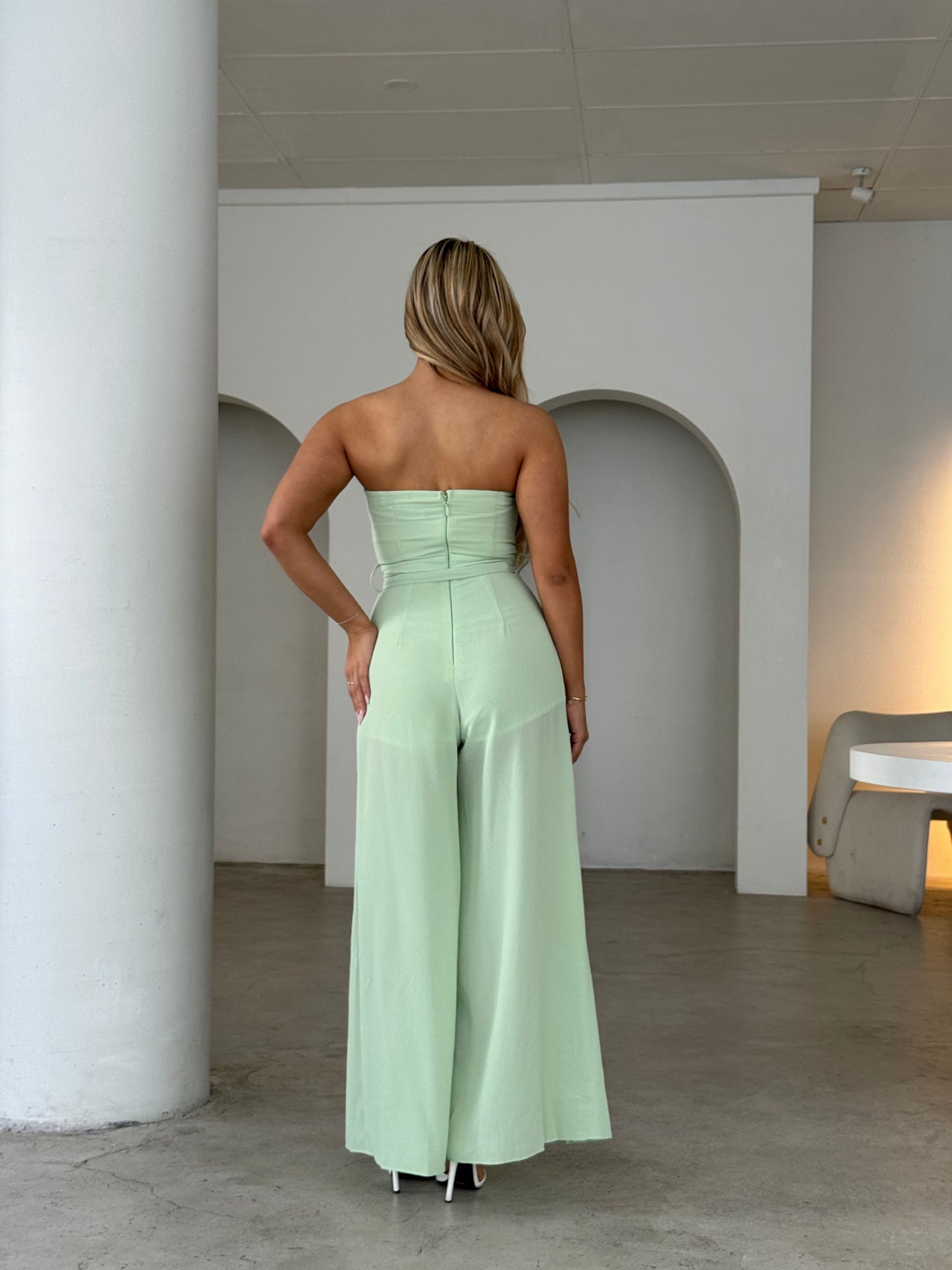 SOUMYA JUMPSUIT - LIMECREAM