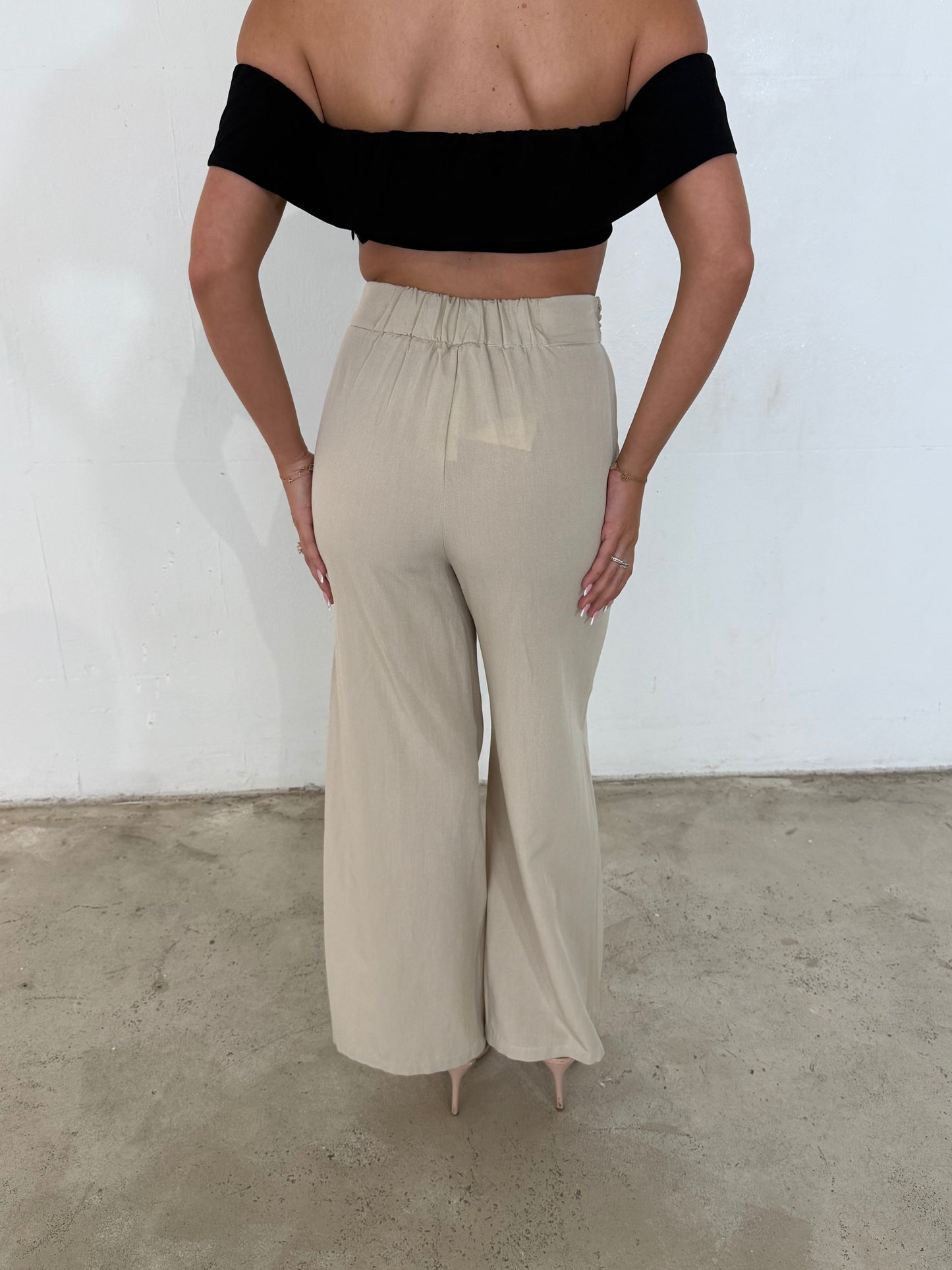 TIANA PANTS - BEIGE