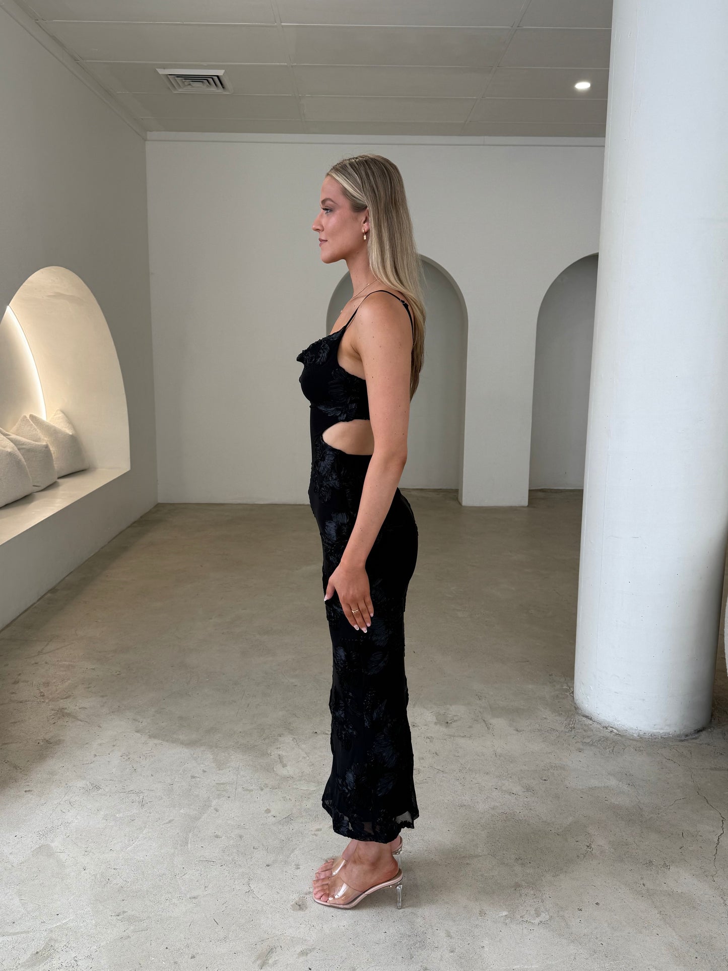 ZOE DRESS - BLACK