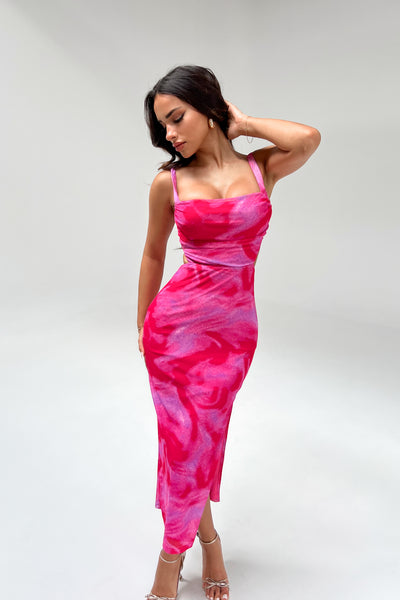 HOLD ME DRESS - PINK