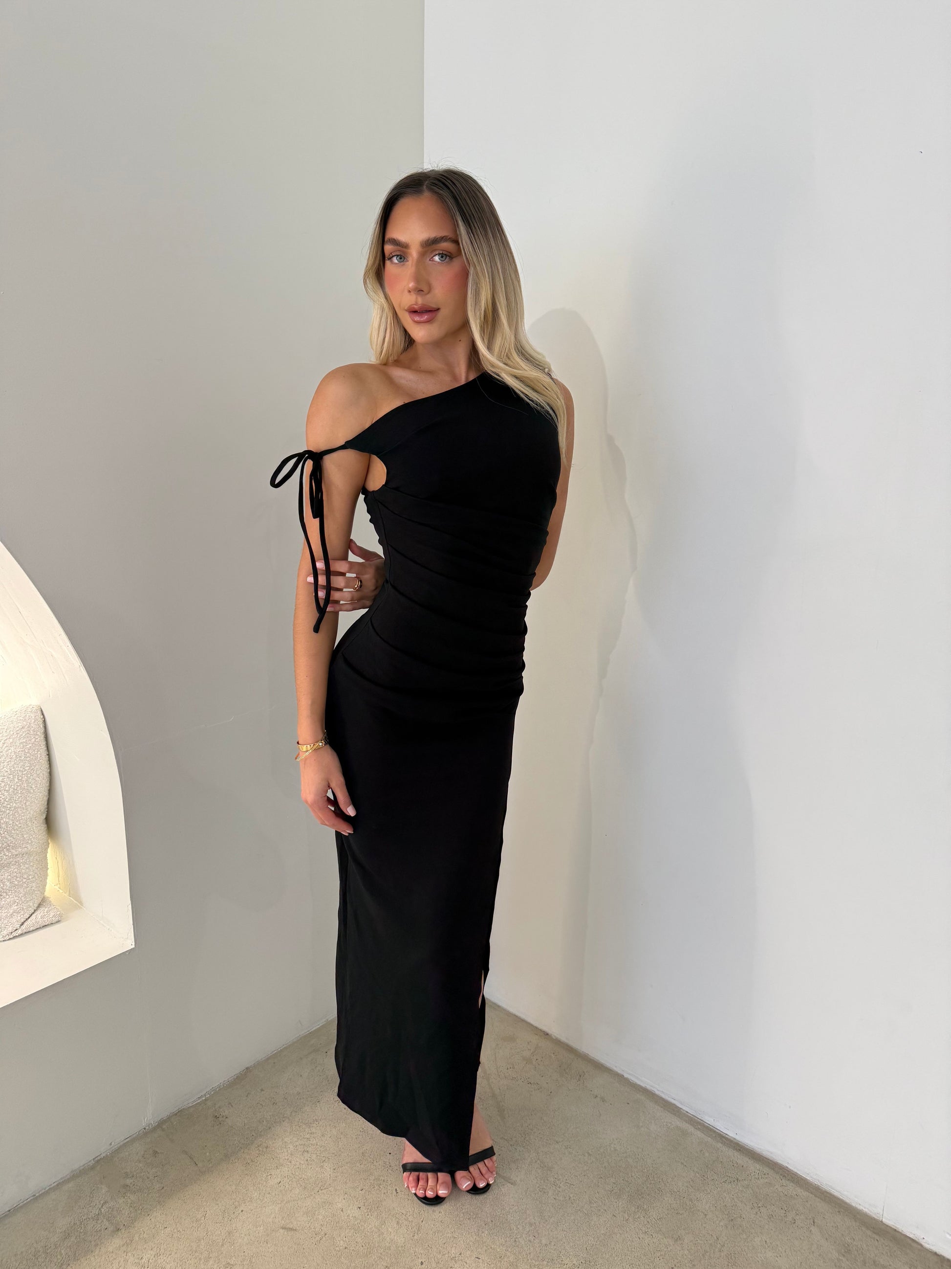 ATHENA DRESS - BLACK ATHENA DRESS - BLACK