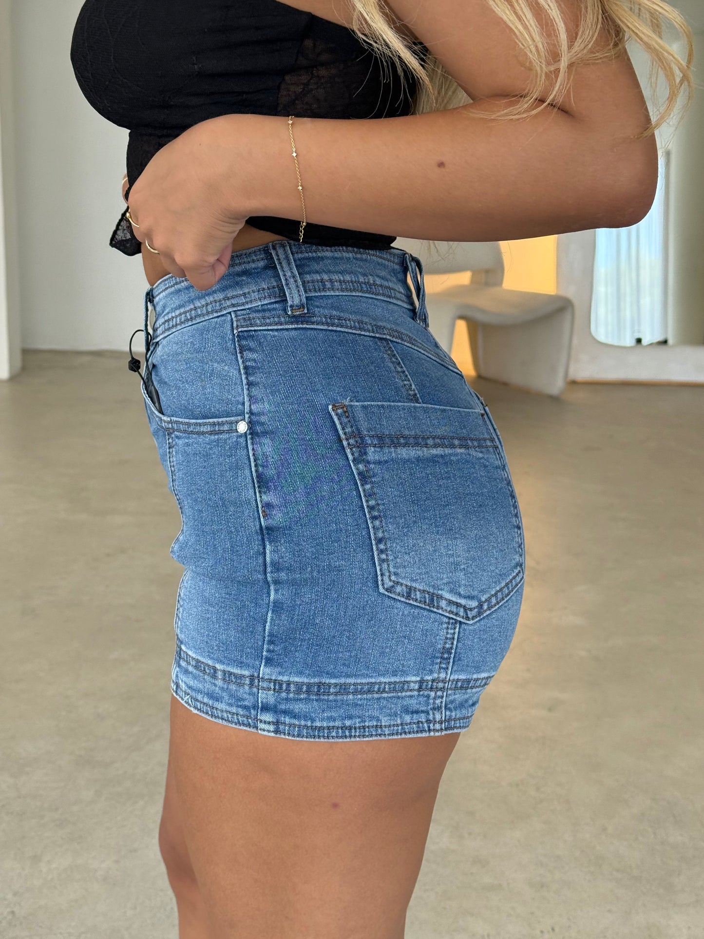 JASE DENIM SHORTS - M. BLUE