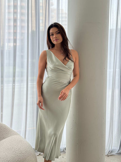 AMIRA DRESS - SAGE
