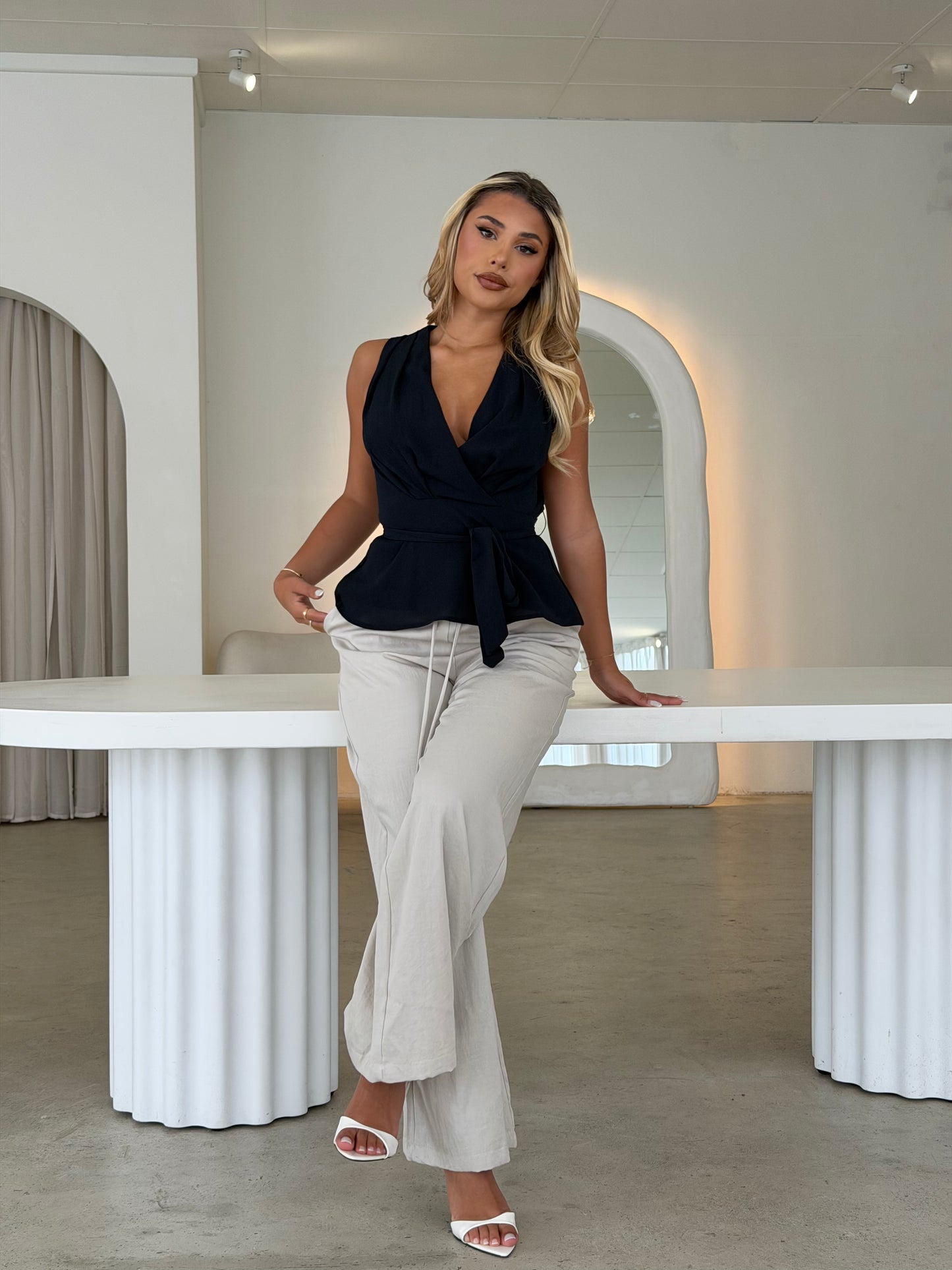 NELLA TOP - NAVY