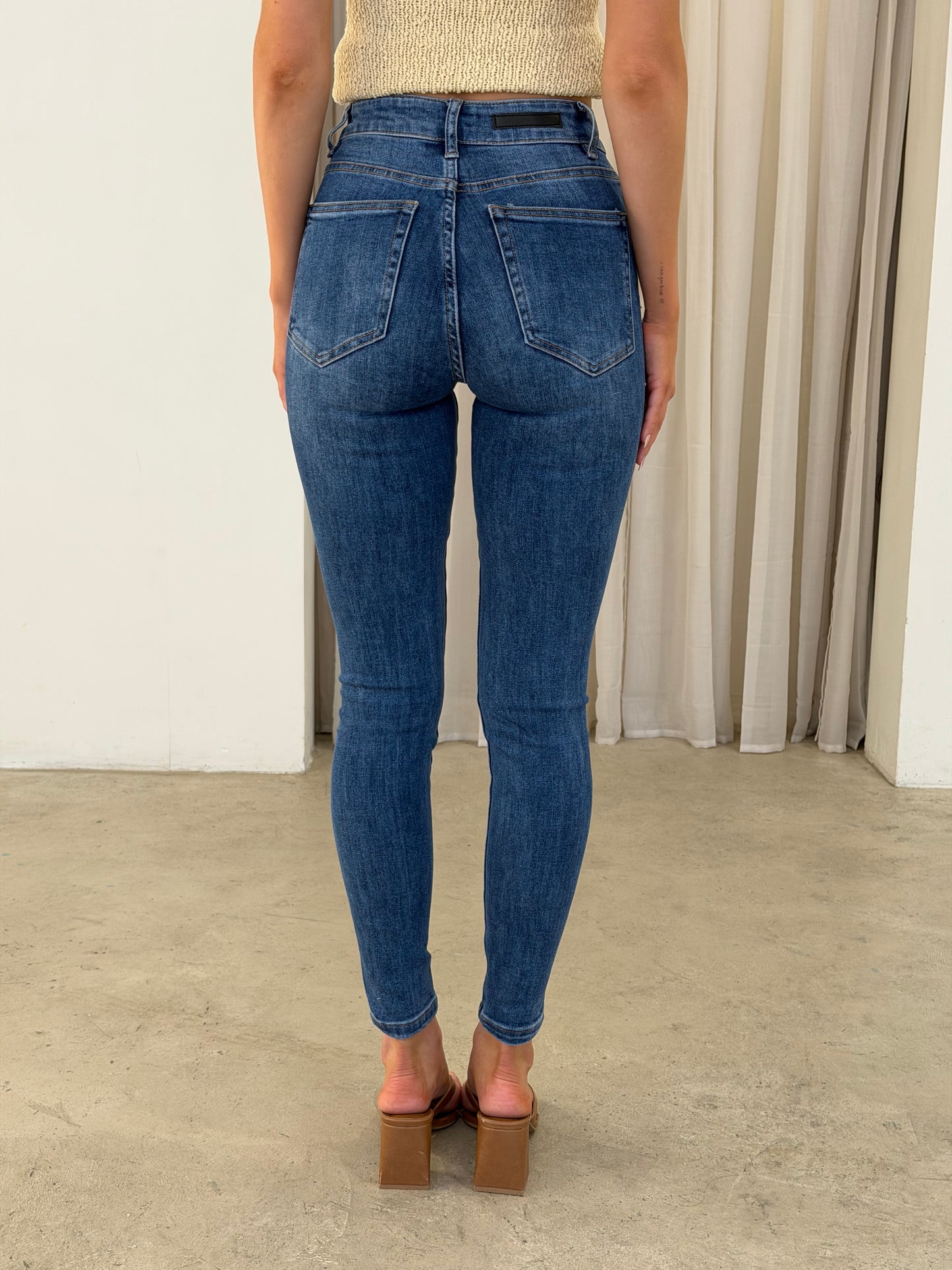 CHY JEANS - D. BLUE DENIM