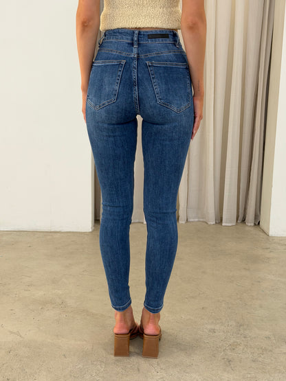 CHY JEANS - D. BLUE DENIM