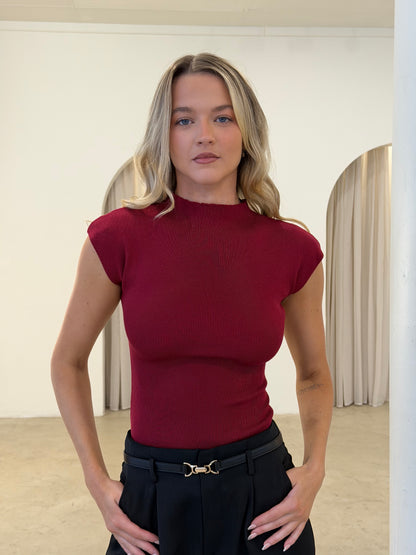 WREN KNIT TOP - WINE