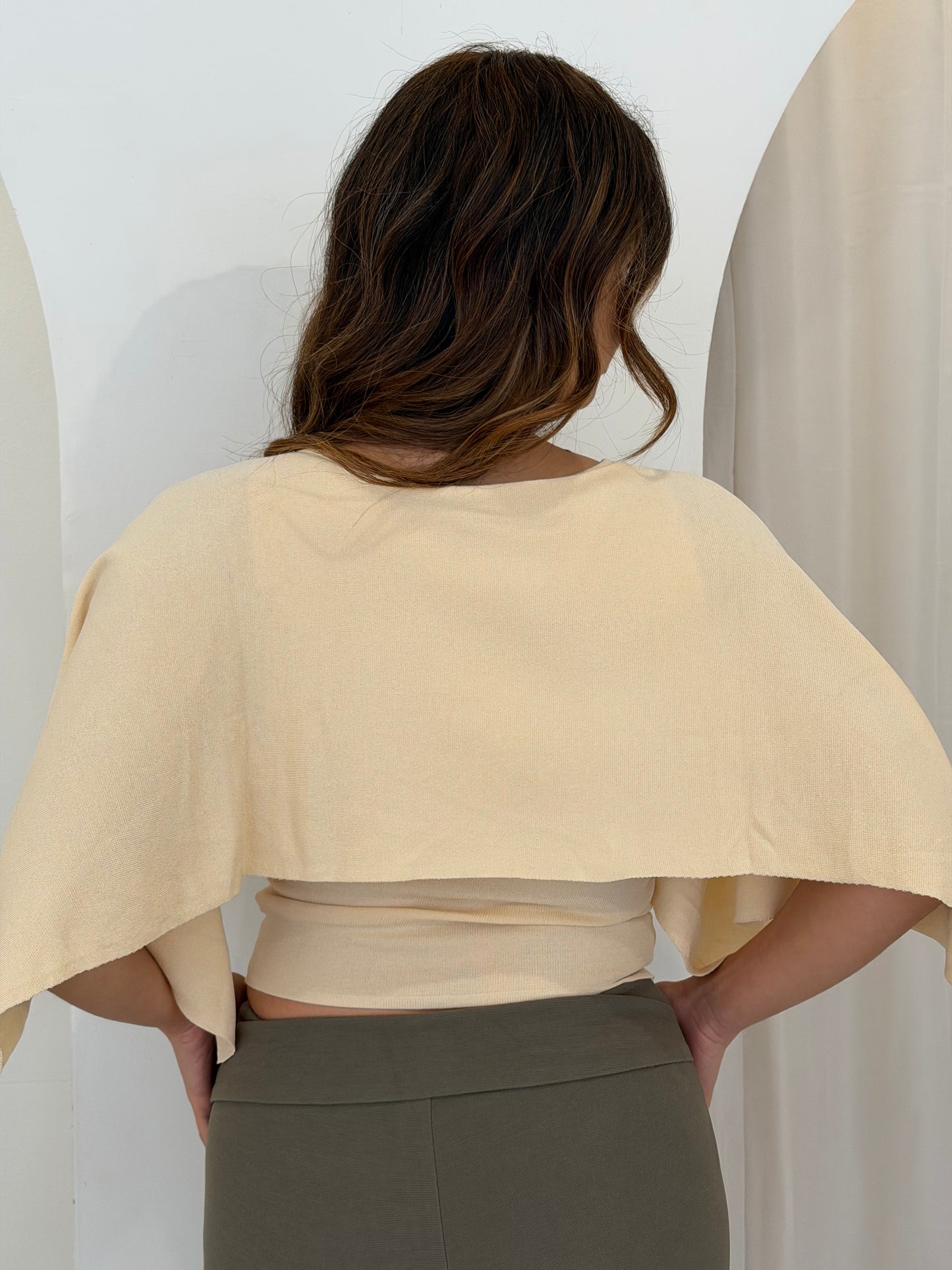 SELAH TOP - ALMOND