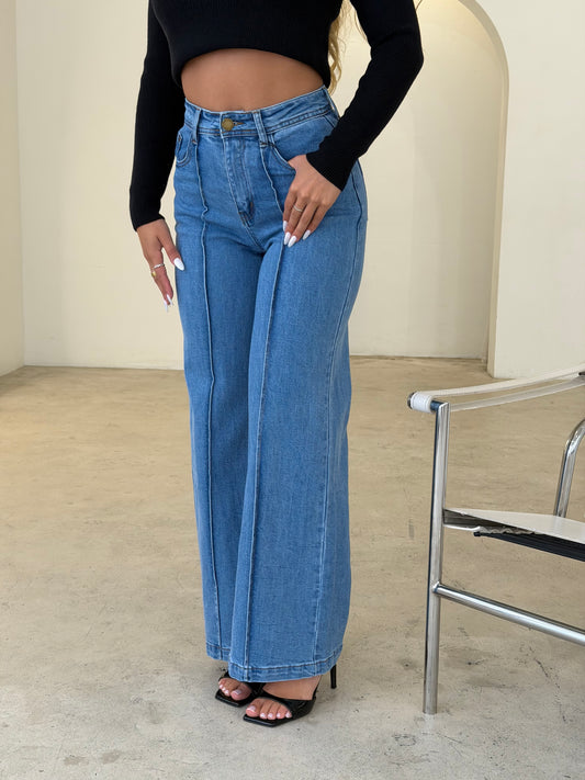 ZELDA JEANS - LIGHT BLUE