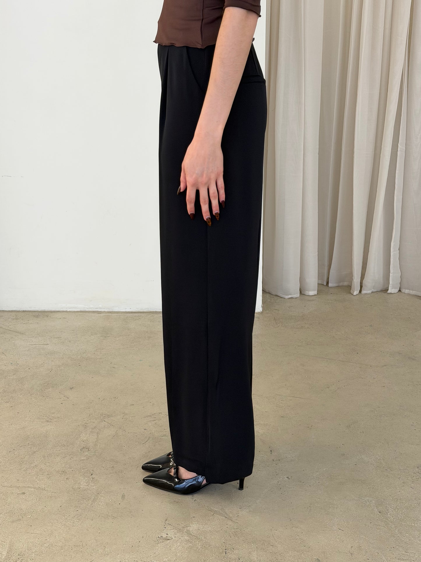 CARI PANTS - BLACK