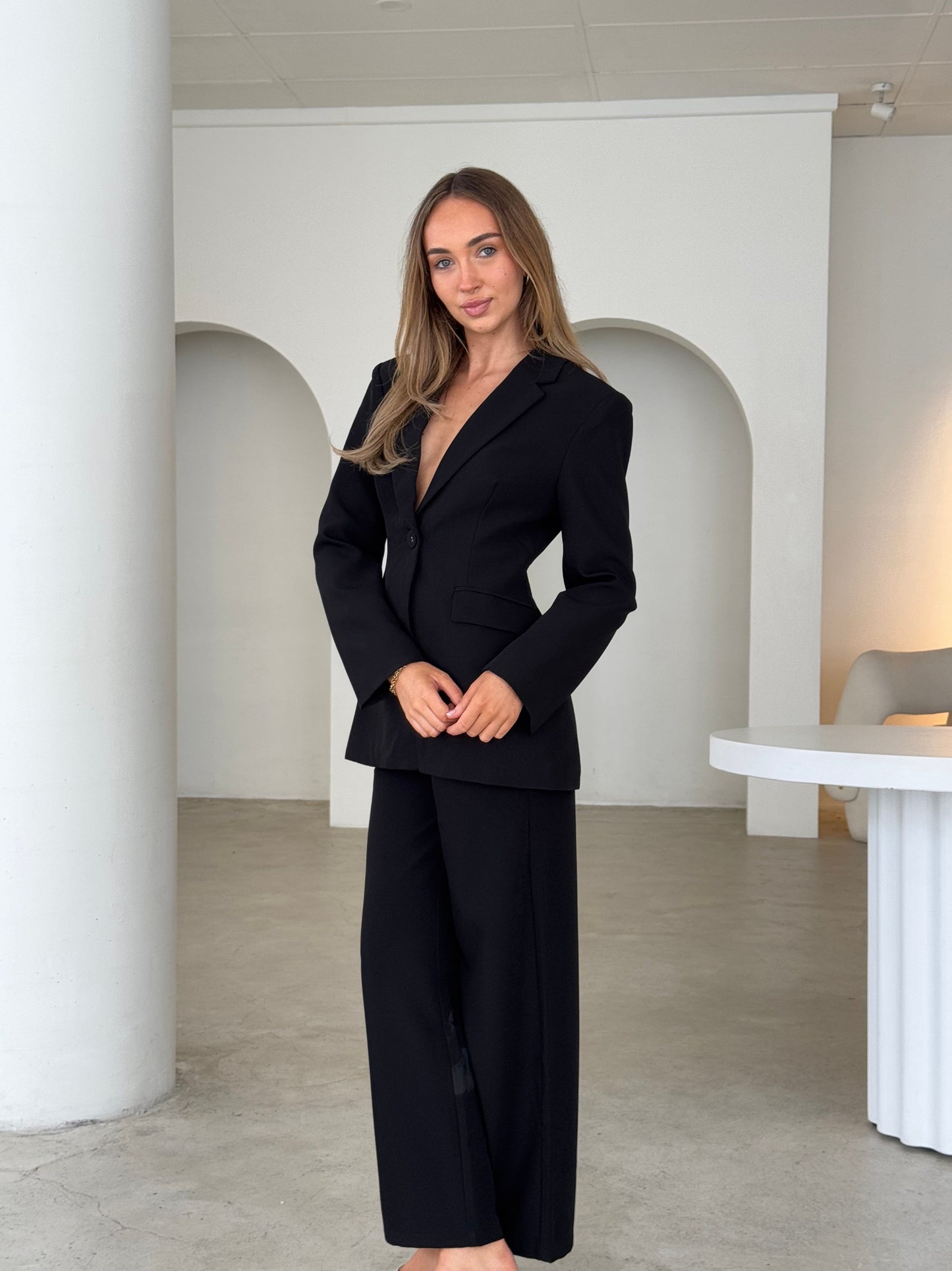 SELENE SET - BLACK