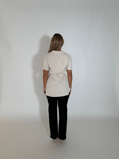 SANDRA TOP - BEIGE (SHORT SLEEVE)