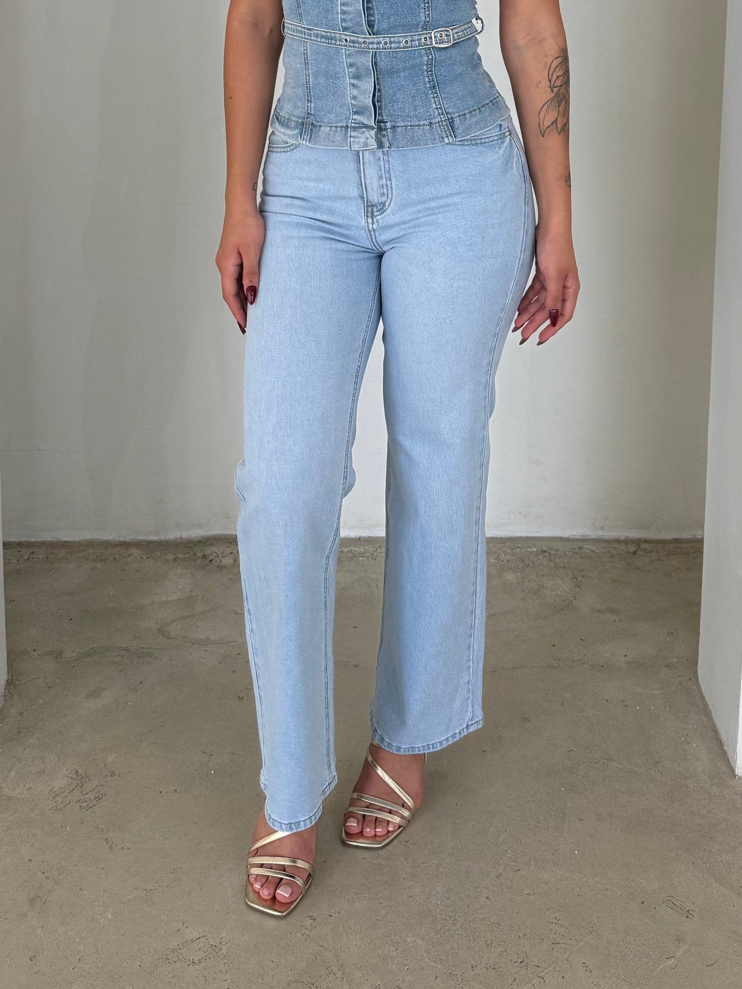ZIVA JEANS - LIGHT BLUE