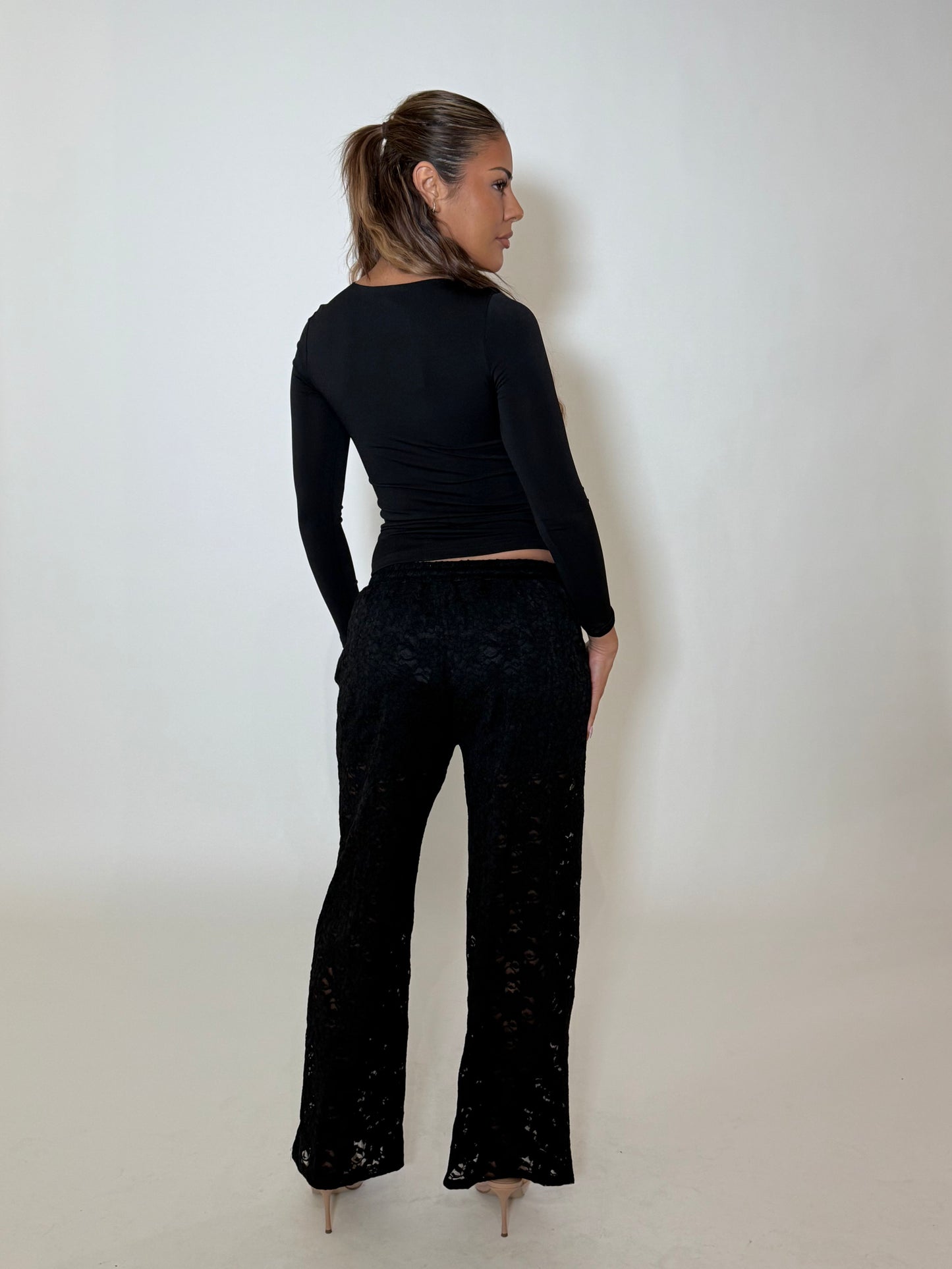 ALICA TOP - BLACK