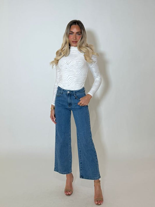 BAILEY TOP - WHITE