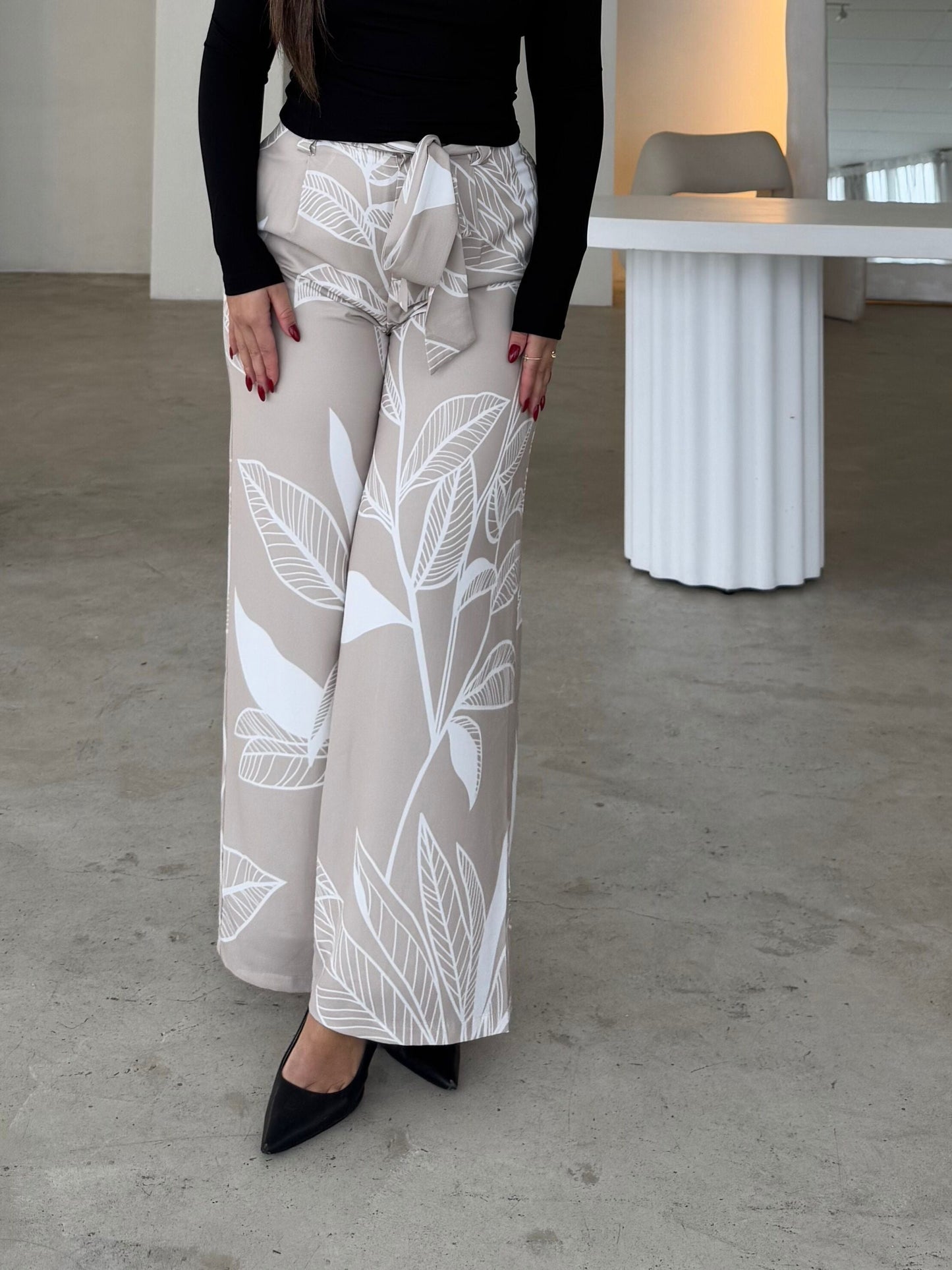 LIMI PANTS - BEIGE